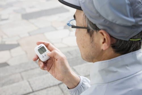 HJ-325-W OMRON Pedometer White HJ-325-W Japan helth goods Pedometers Brand New 5