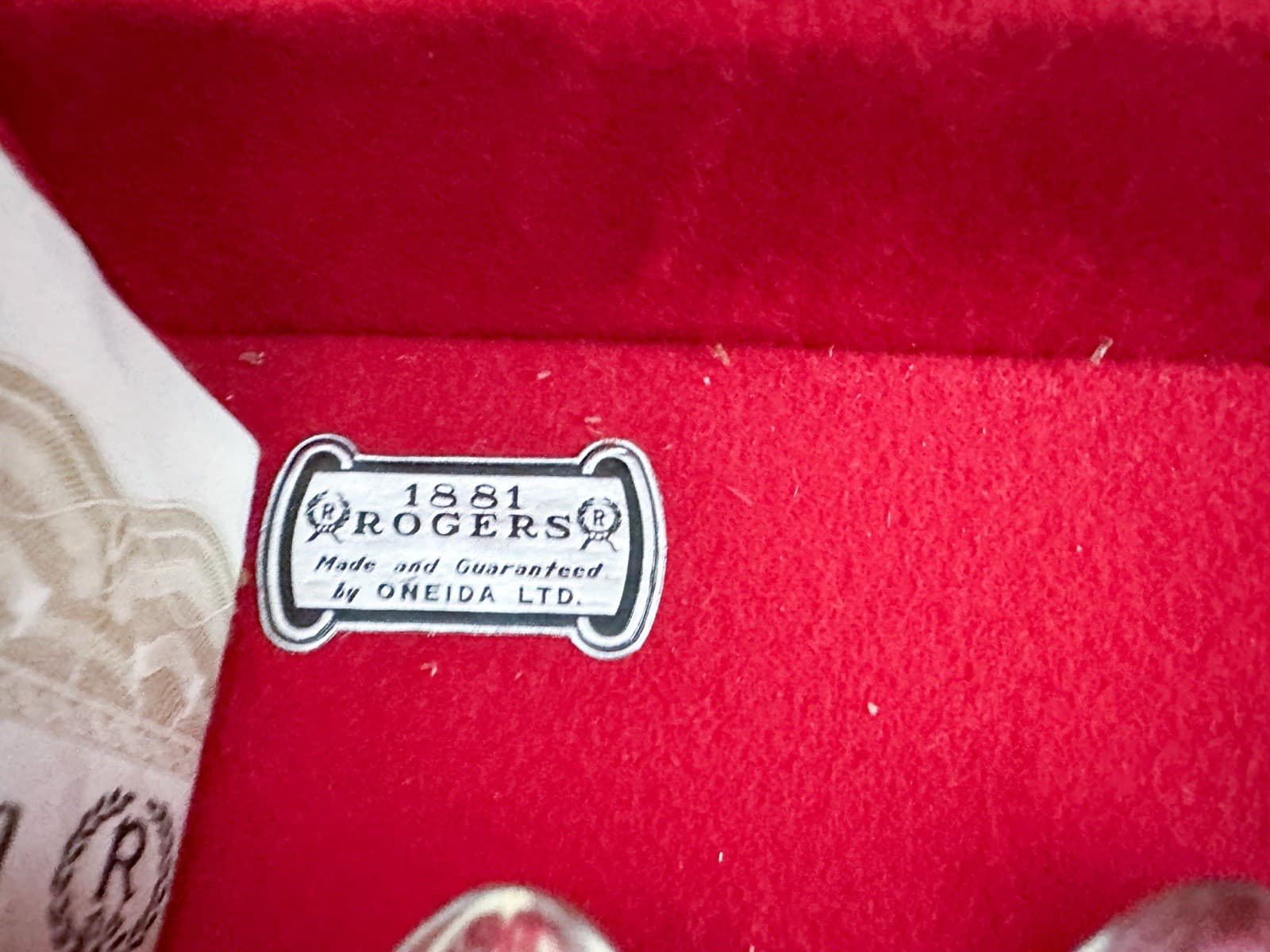 1881 Rogers Oneida KESWICK Silverplate Flatware Art Deco 53 Pc VGC 5