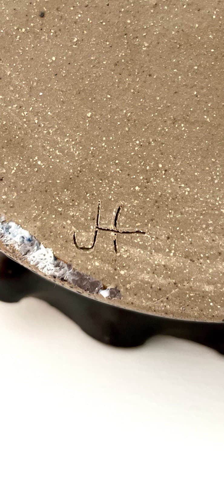 Vintage Pottery Signed Black Covered Dish Abstract Heavy Ceramic Serving Pot 4