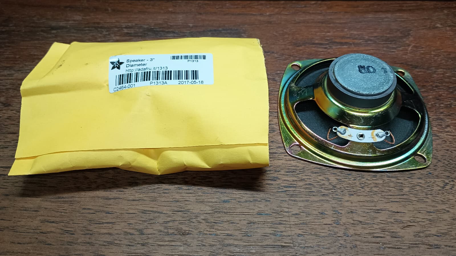 PAIR 3 Inch Diameter Speakers. 8 Ohm 1 Watt. For Replacement, Small Projects etc 3