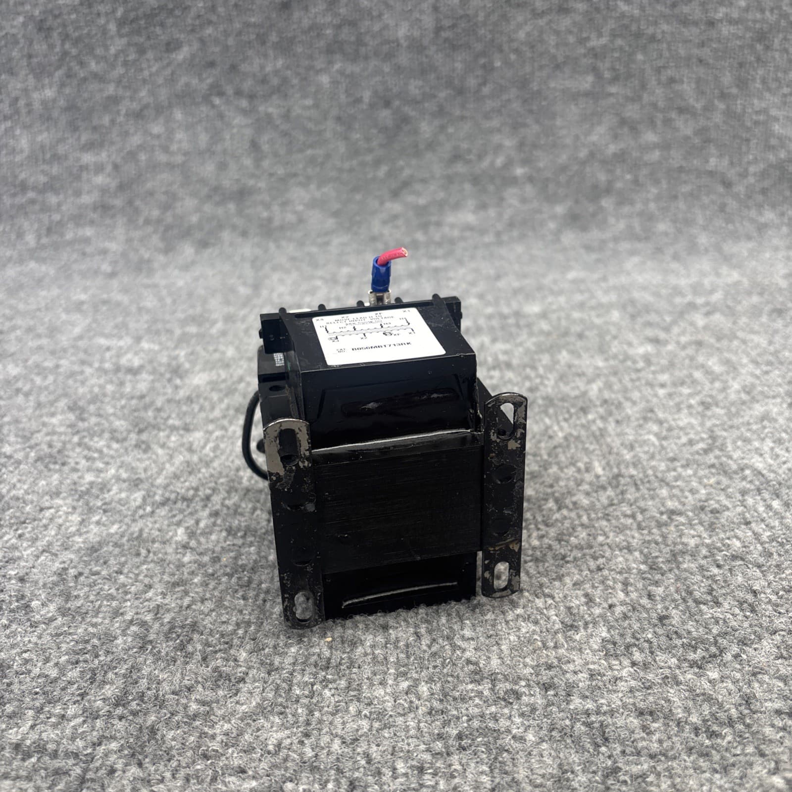 MICRON INDUSTRIES CORPORATION B050MBT713RK   Control Transformer  Used 6