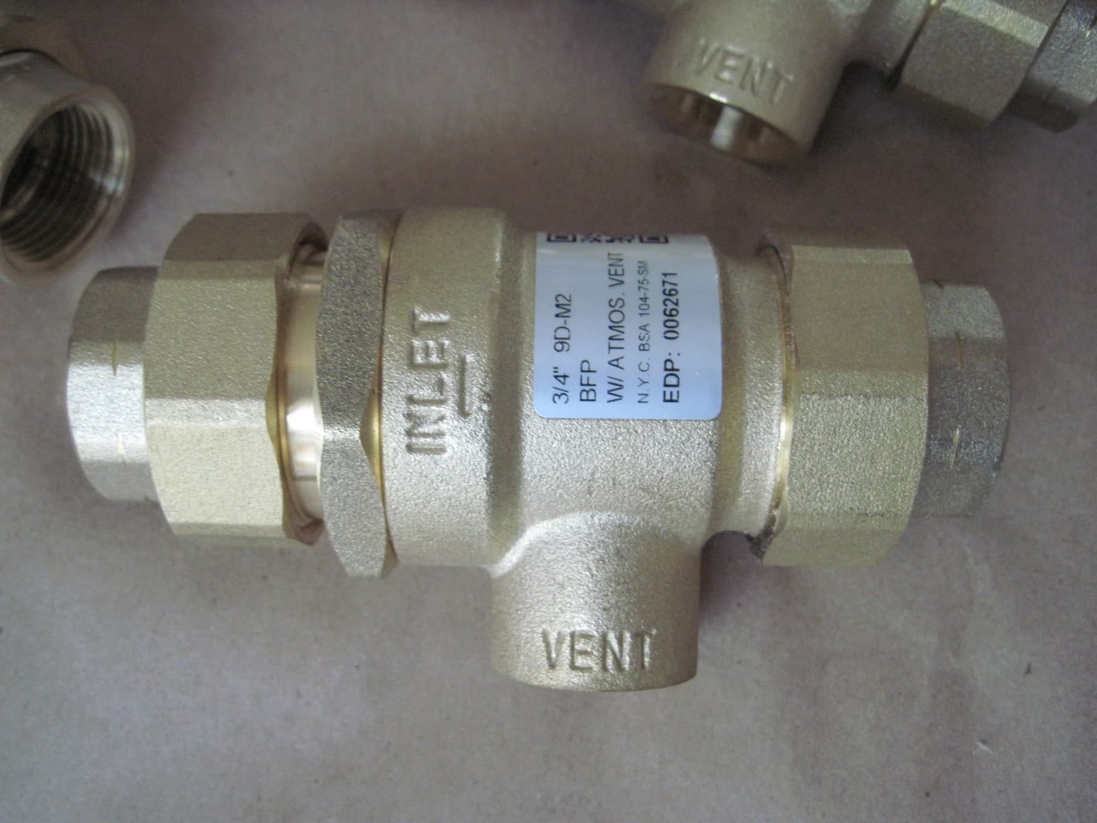 Watts 3/4 9D-M2 Backflow Preventer Dual Check Valve w/ Atmospheric Vent, 0062671 3