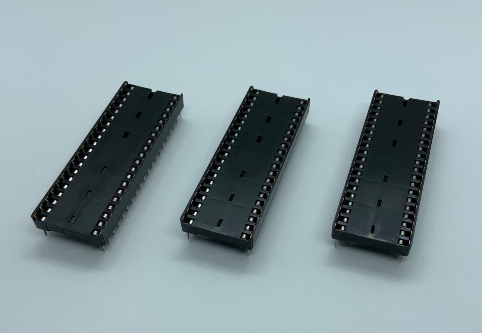 3x Lot AMP DIP Socket 40 Pin Position Closed Frame Through Hole 2-640379-4