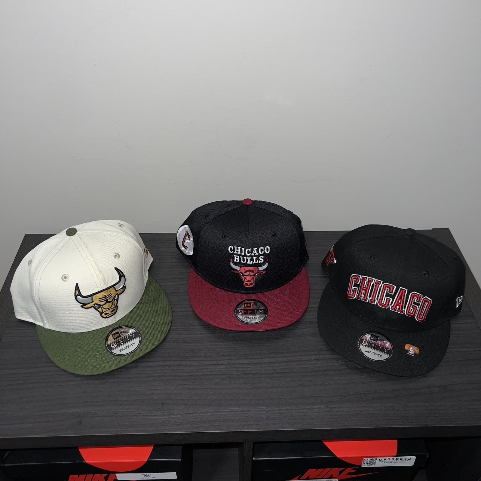 Chicago Bulls Authentic New Era 9FIFTY Snapback bundle (NEW) Three hats included