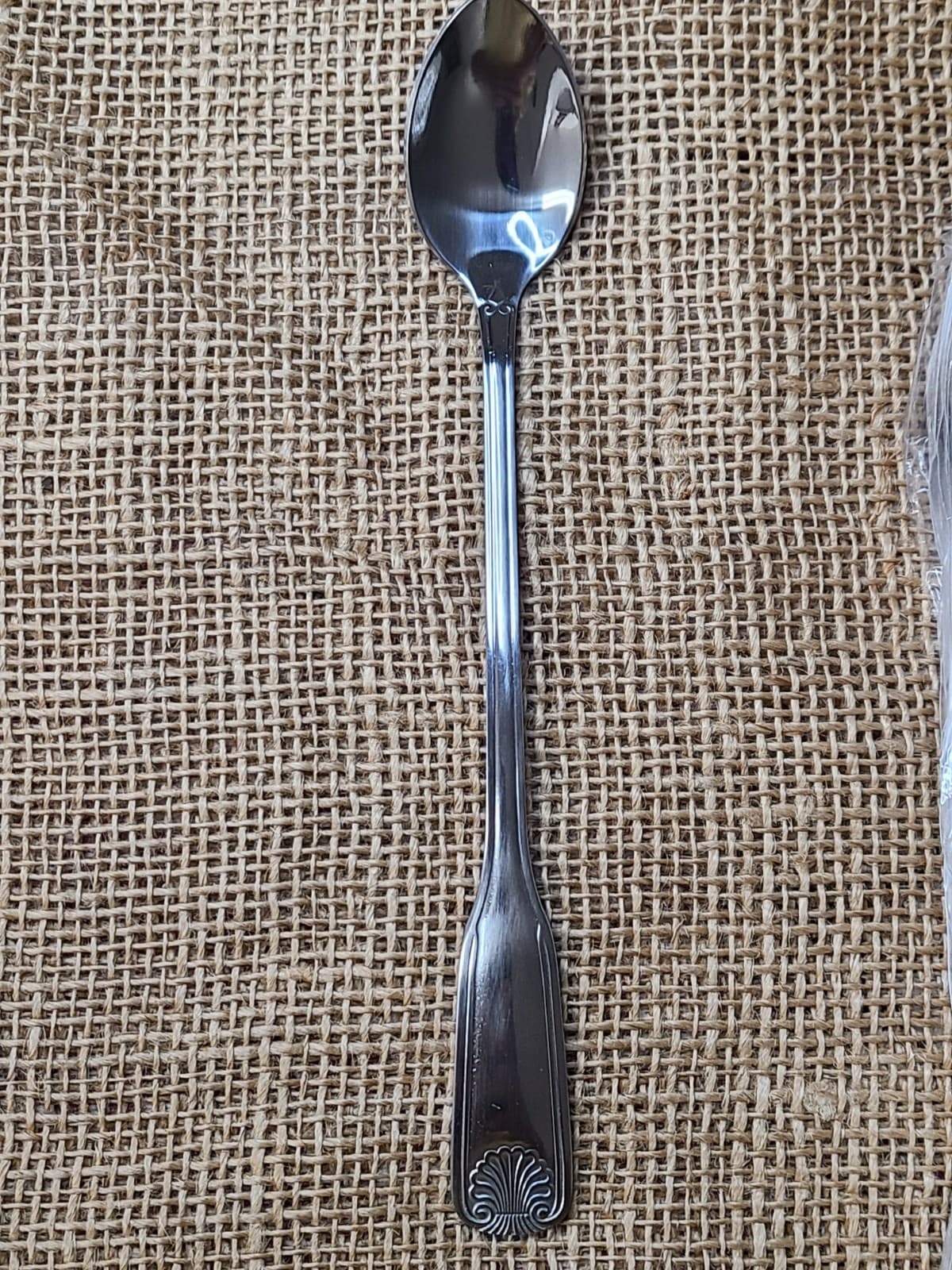 NEW IN box 12 stainless steel ice tea spoons By superior brand USA shell design 3