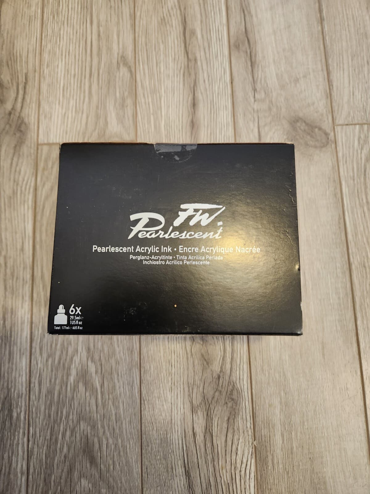 Daler Rowney FW Acrylic Ink Pearlescent Set 6 x 29.5ml with Marker 5