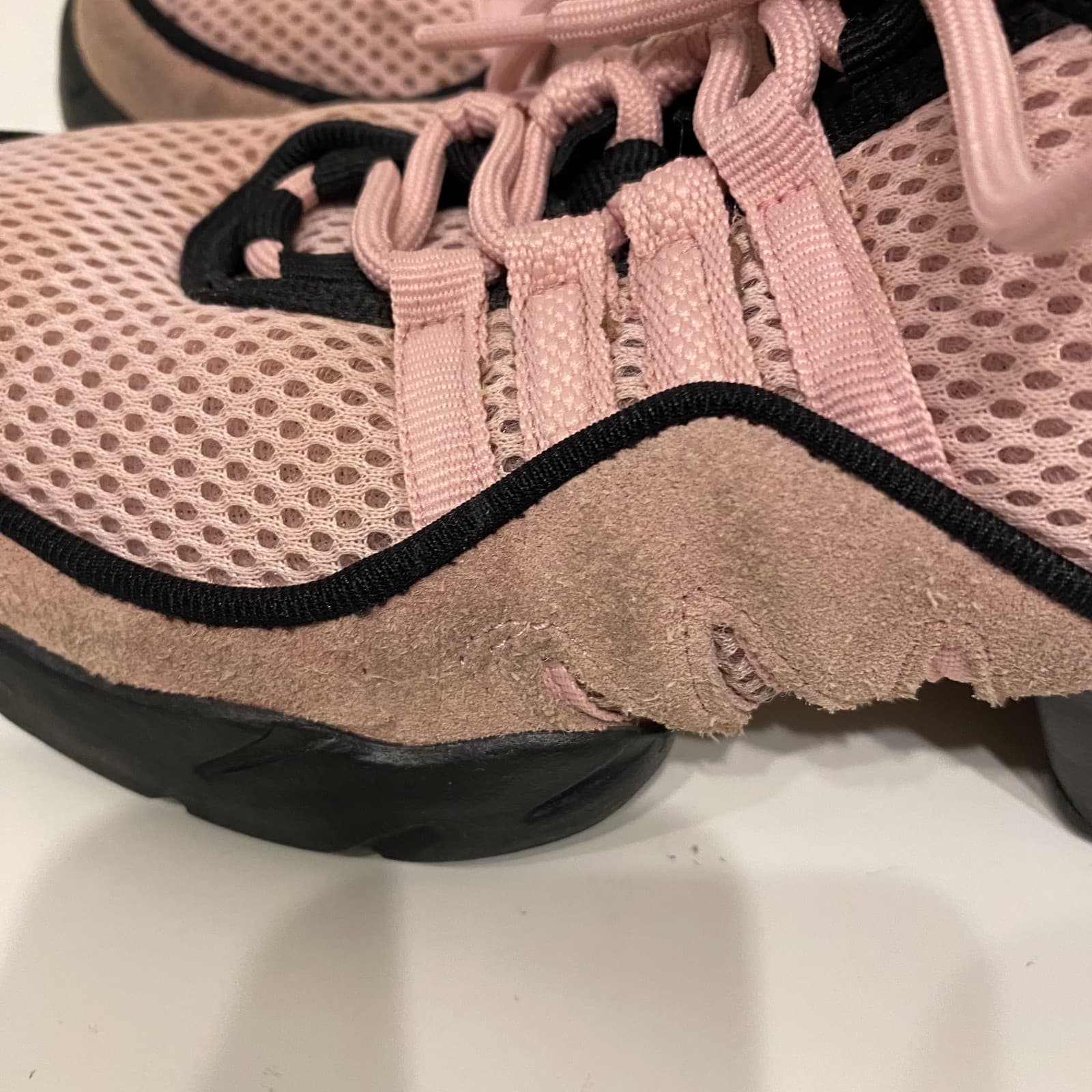 Bloch Adult Mesh Dance Sneaker in Pink Size 9 6