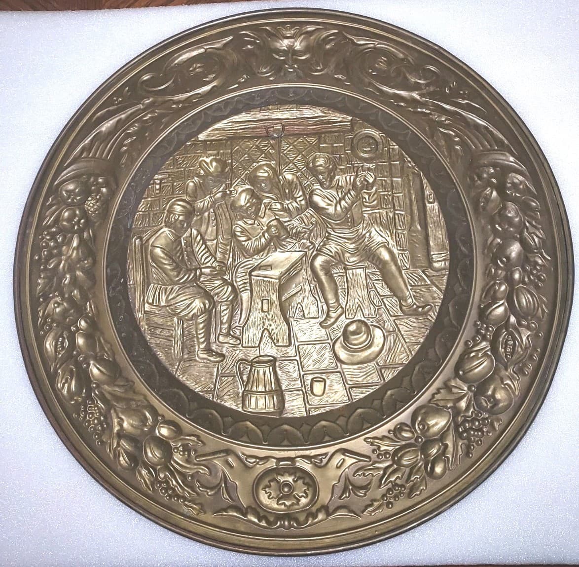 Antique Brass Wall Plate Colonial Style Wall Hanging 2