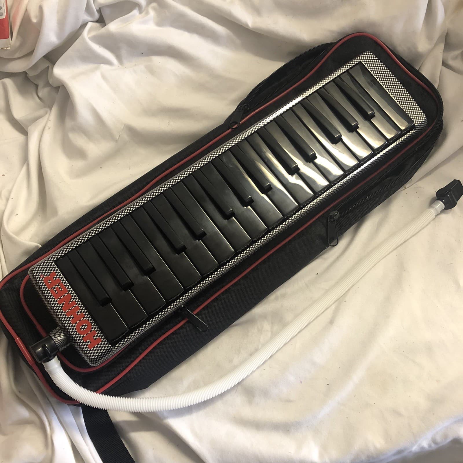 Hohner Airboard 32 key Melodica - Carbon Print 3