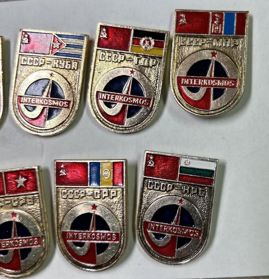 Set of 9 Vtg USSR Soviet Astronauts Space Cosmos Pin Badge Interkosmos 6