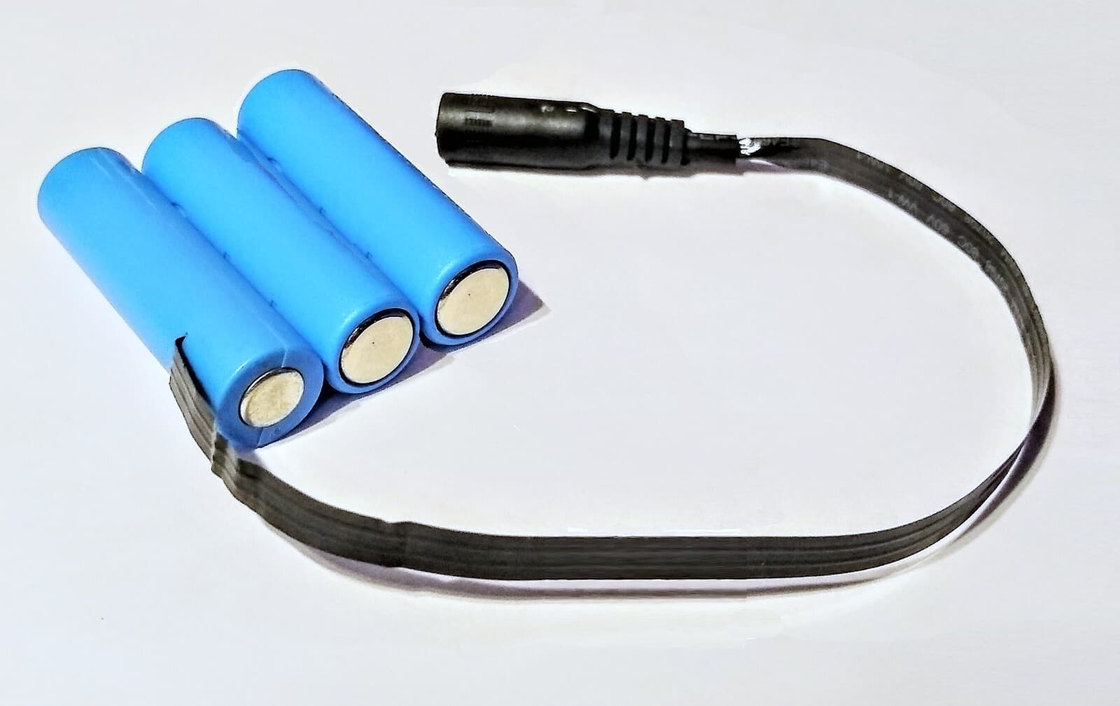 3 x AA Battery Replacement Eliminator Kit for Electronic Devices 6