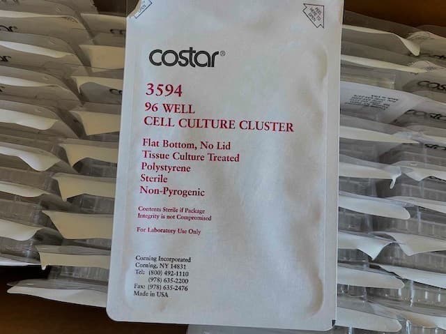Corning/Costar 96 well TC microplates (49 pcs), Sterile , flat bottom, No Lid,  2