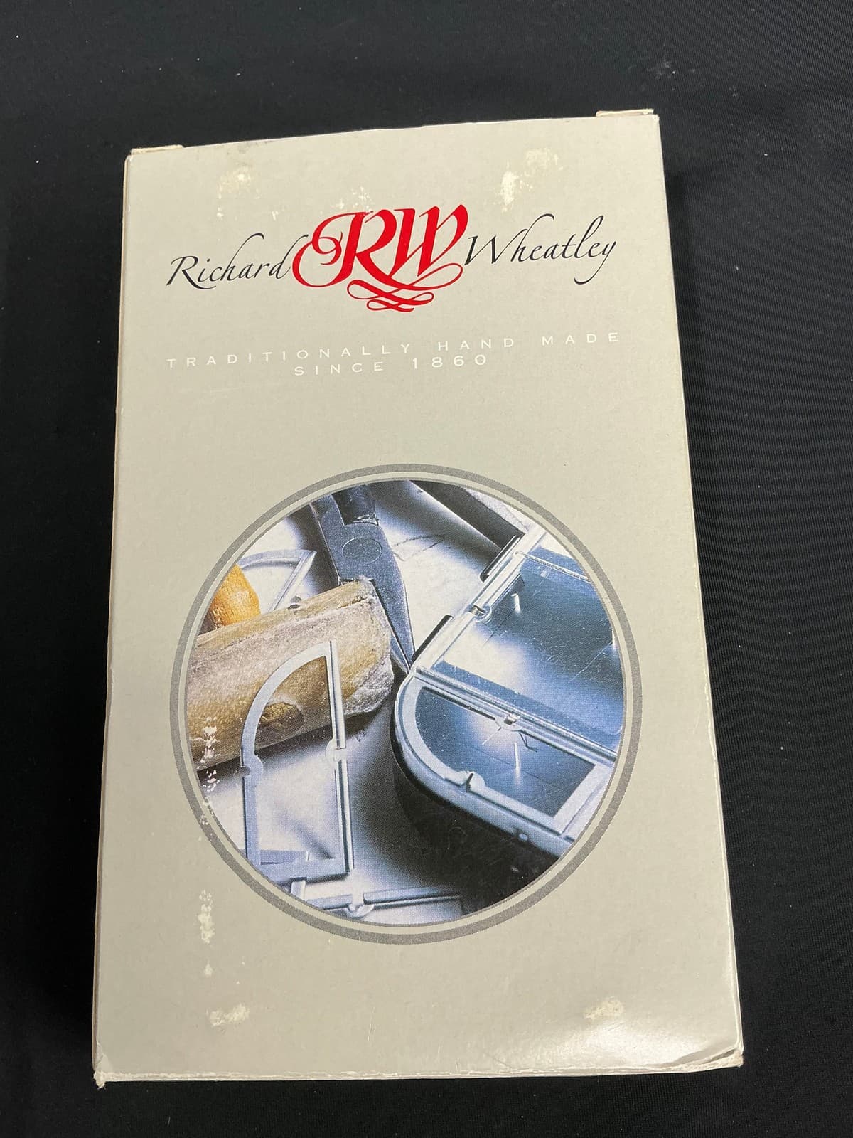 BRAND NEW Richard Wheatley fly box 4602 5
