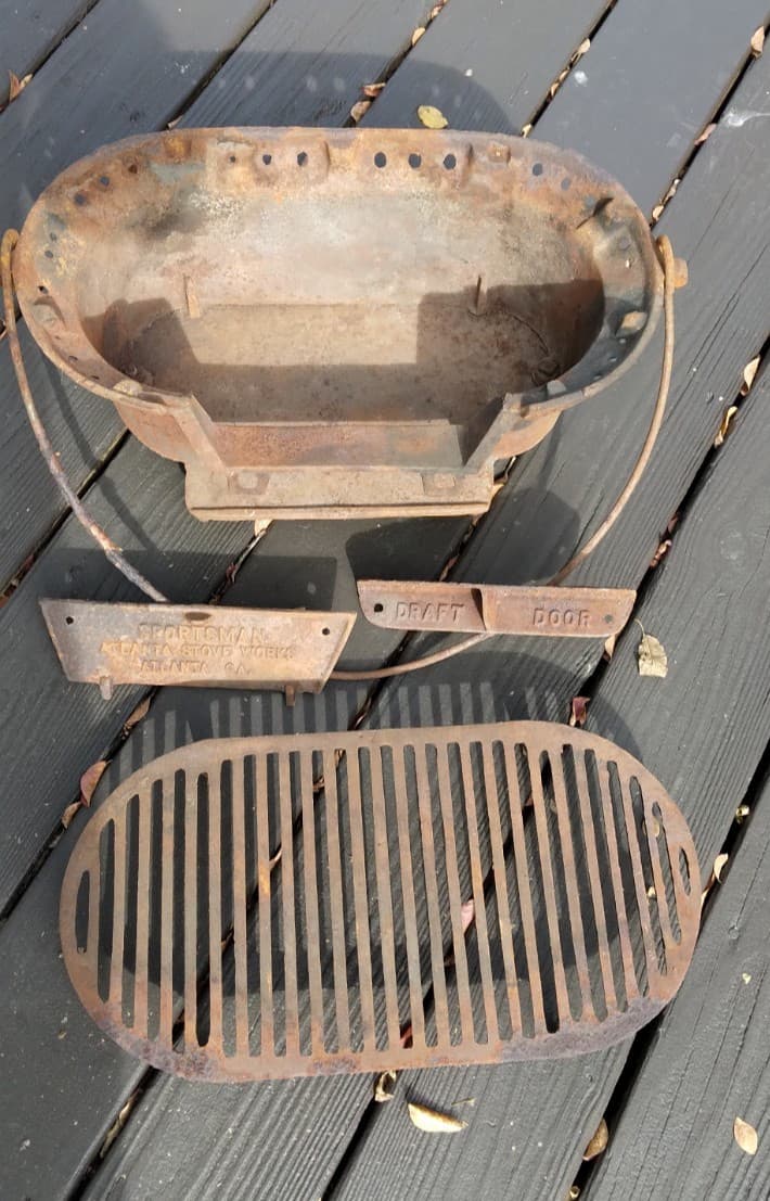 VINTAGE ATLANTA STOVE WORKS SPORTSMAN CAST IRON HIBACHI GRILL WITH HANDLE 5