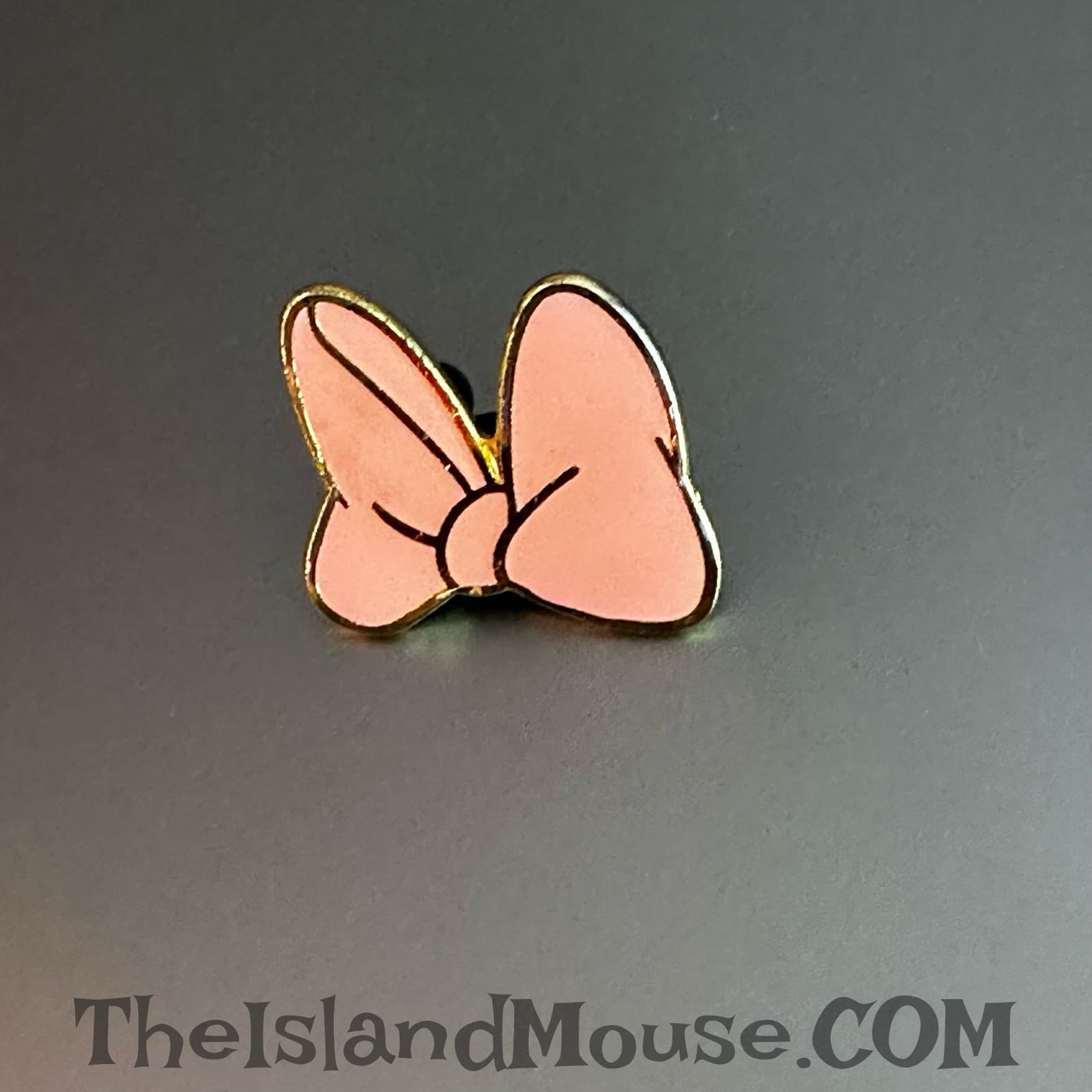 Disney Pin DAISY Pink BOW Character HATS Mystery Collection