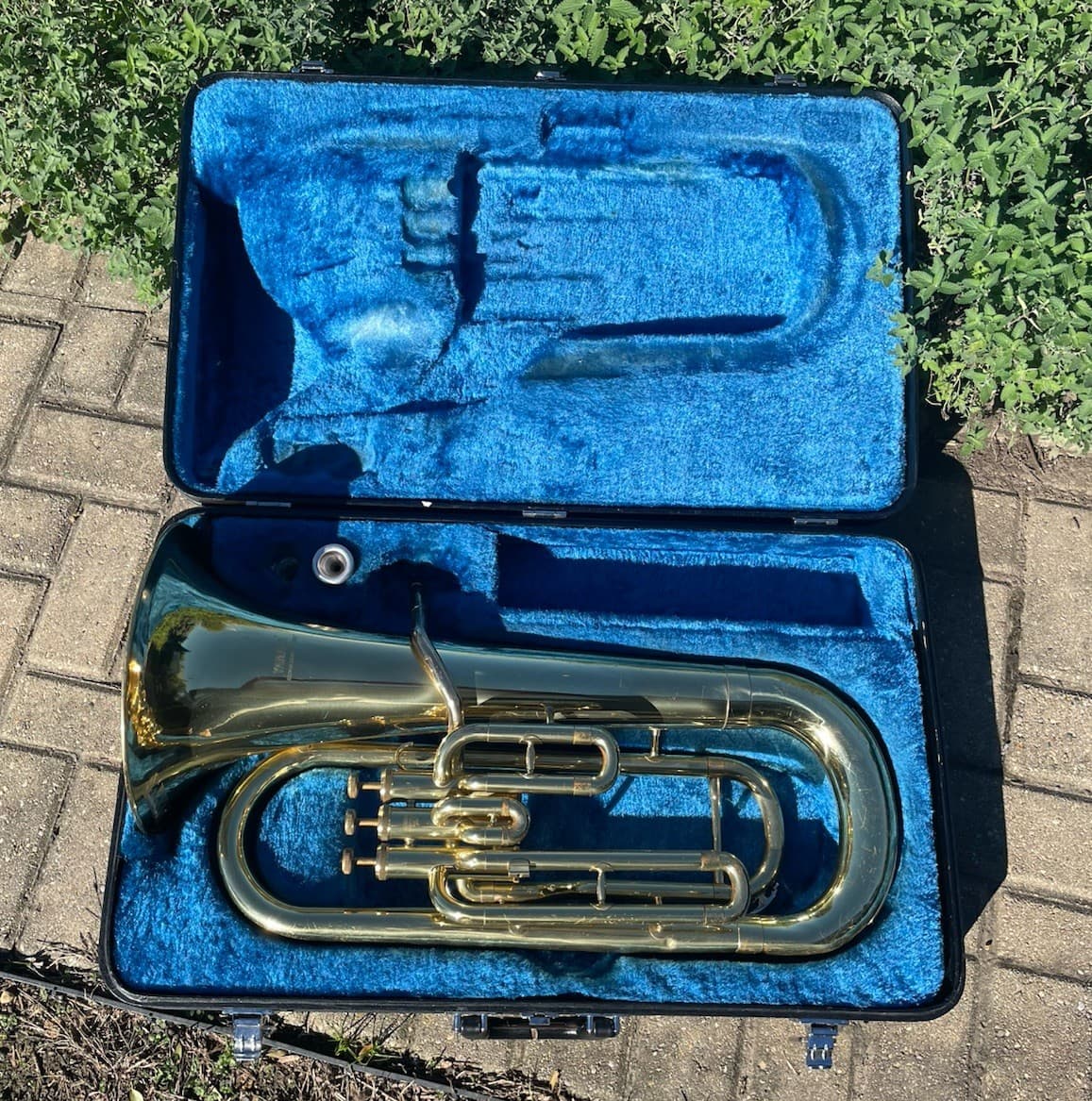 Yamaha YEP-201 3 Valve Euphonium Brass Finish With Original Case Nice Player FS!
