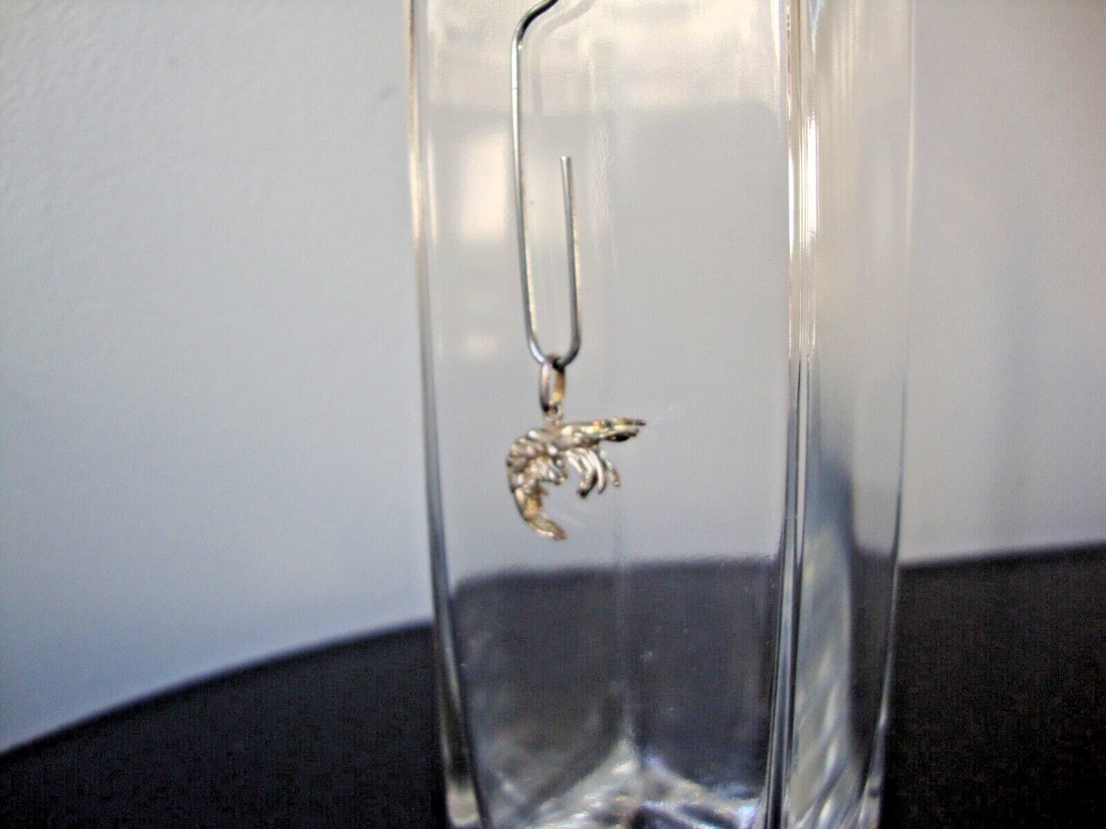 VINTAGE 2-SIDED 3D SHRIMP W/ DIAMOND CUTS STERLING SILVER STAMP 925 PENDANT 2