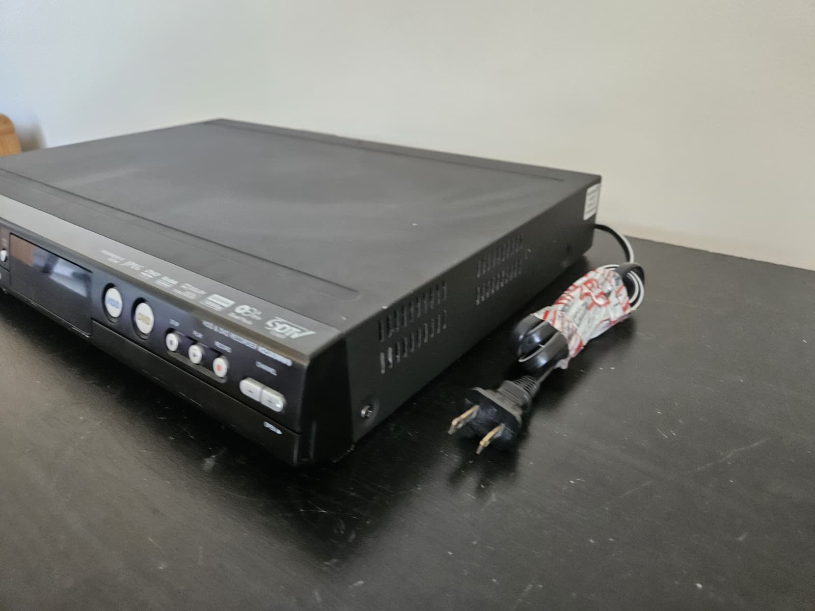 Magnavox H2160MW9 HDD DVD Player and Recorder No Remote Tested Works 4