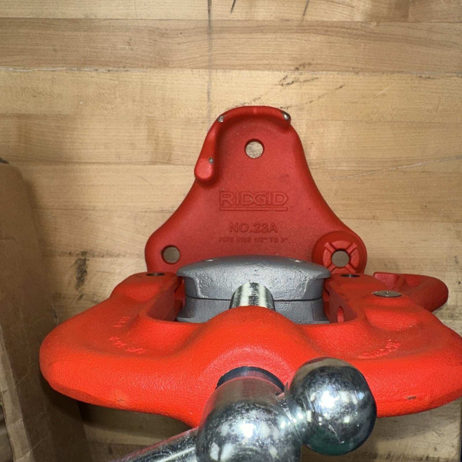 RIDGID No. 23 Bench Yoke Pipe Vise 1/8"-3"  Pipe Bench Mount Vise USA 5