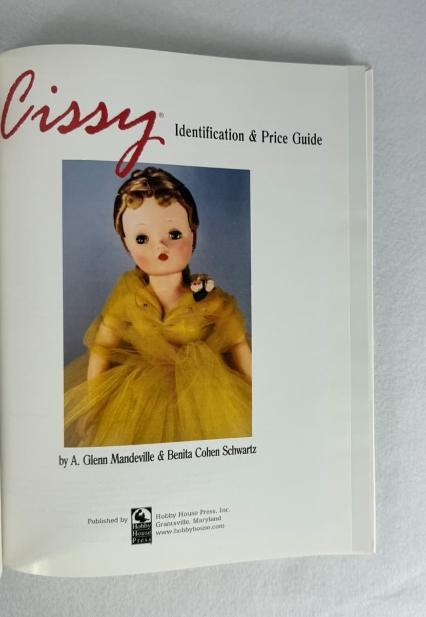 Cissy Identification & Price Guide by Mandeville & Schwartz (2003, HC) 5
