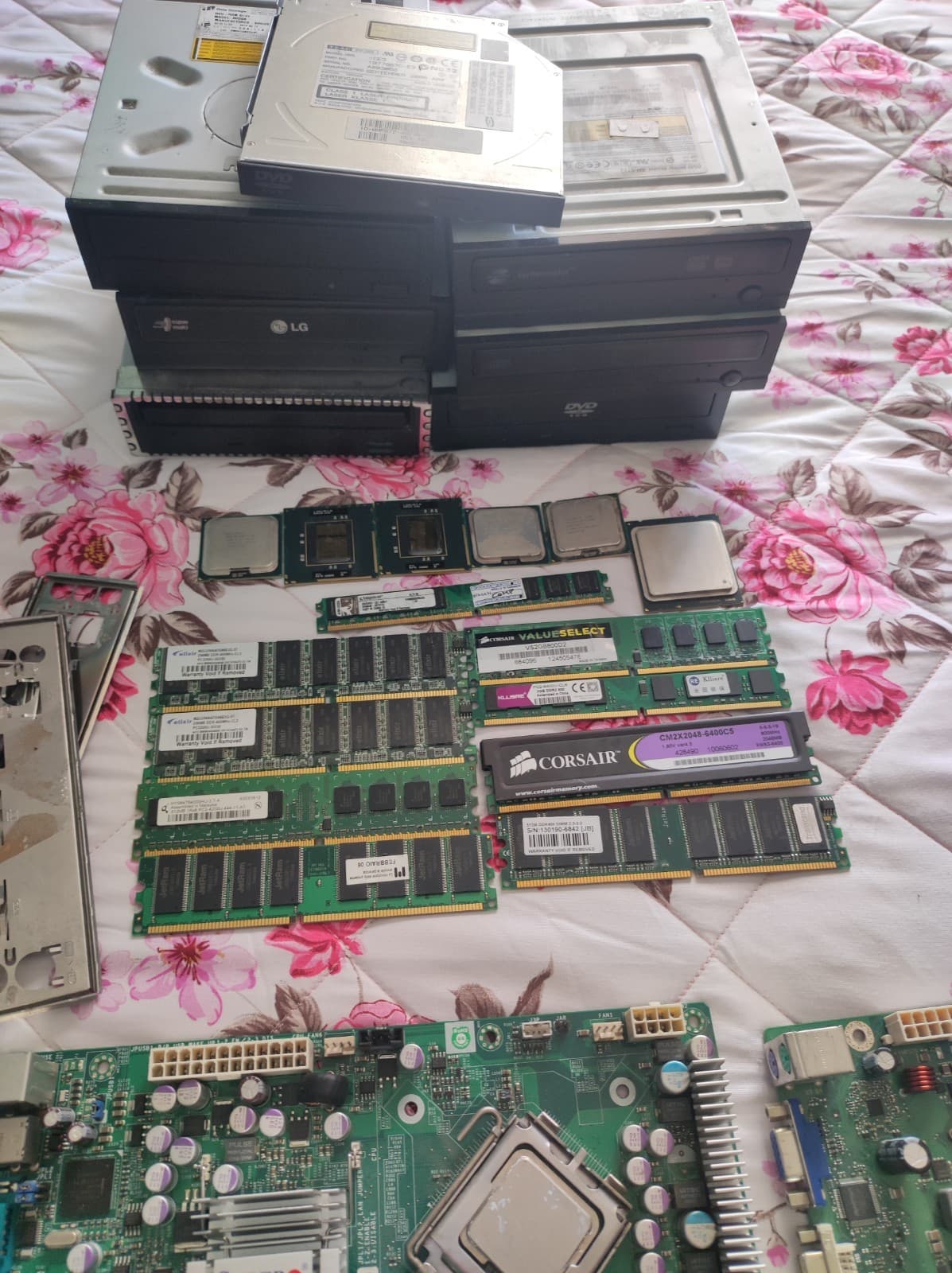 Asus Dell Lenovo Ati Nvidia Intel Amd Wd Samsung Corsair Asroc Computer Lot 5