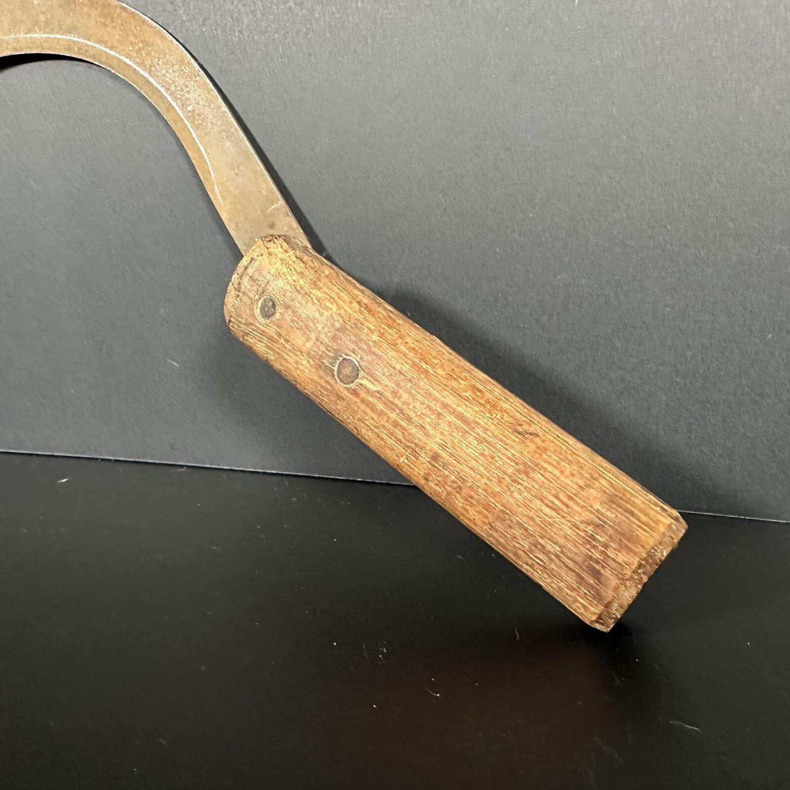 Vintage Hand SICKLE Wood Handle Farm Cropping Tool Garden Knife Scythe 4