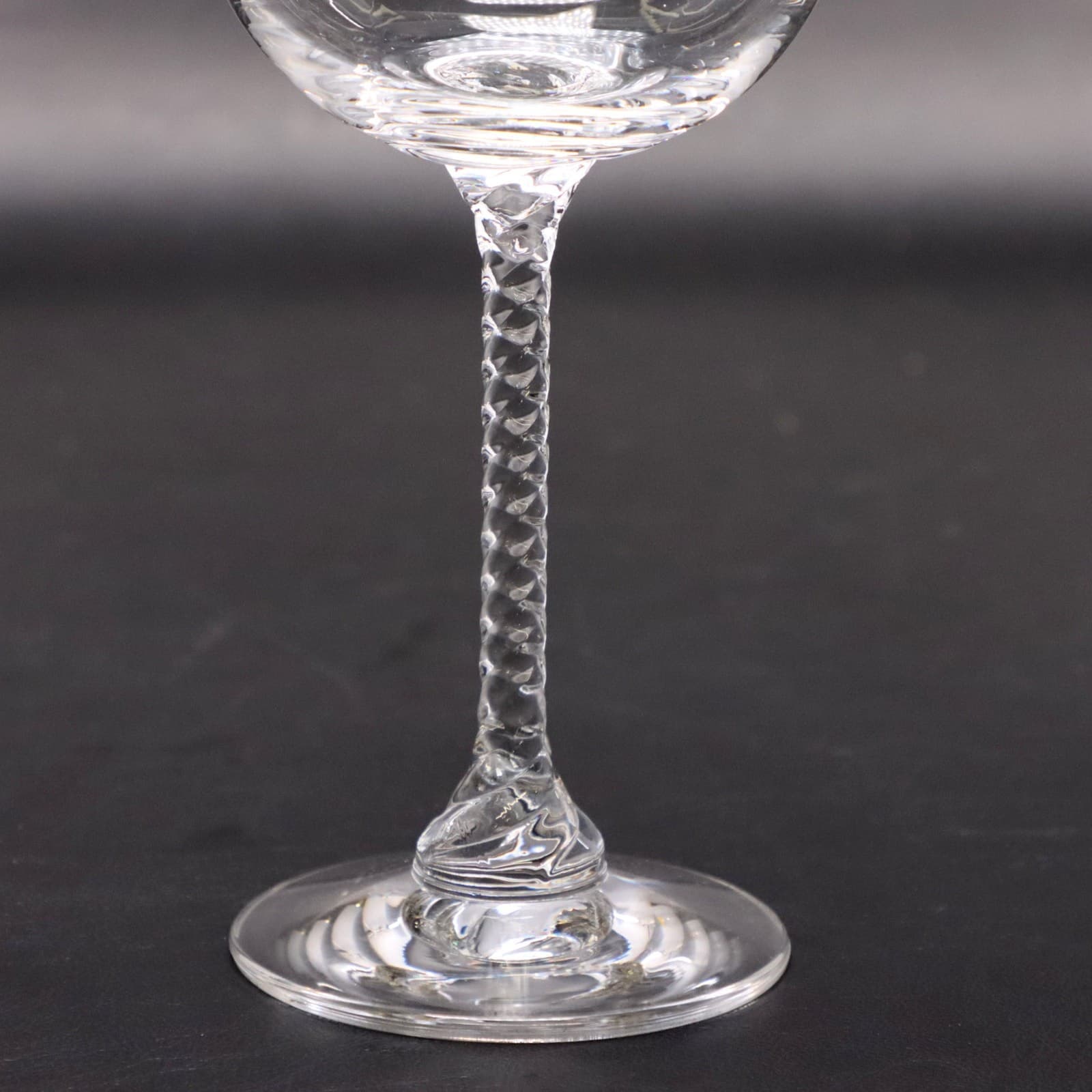 Flower Etched Crystal Wine Goblet Glass 7 3/4" Vintage  3
