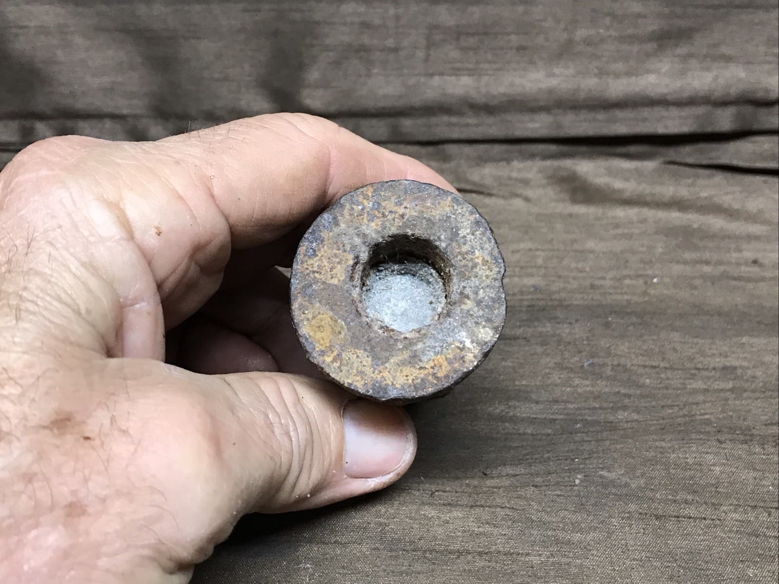 Antique 1 LB Hanging Beam Scale Weight Primitive Farm Cotton Tobacco Old 5