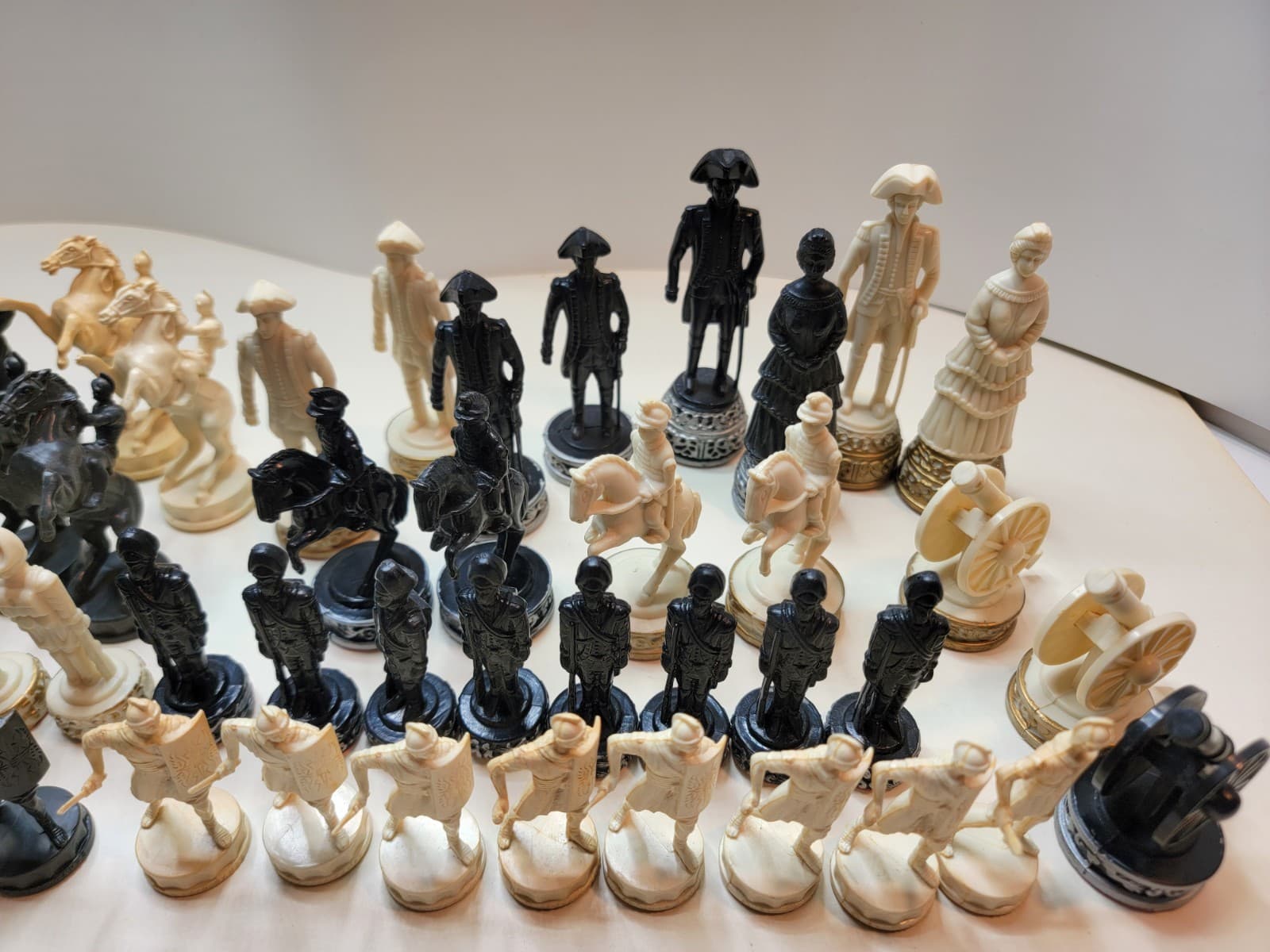 Old Revolutionary War Chess Pieces  Parts And Others Only 4