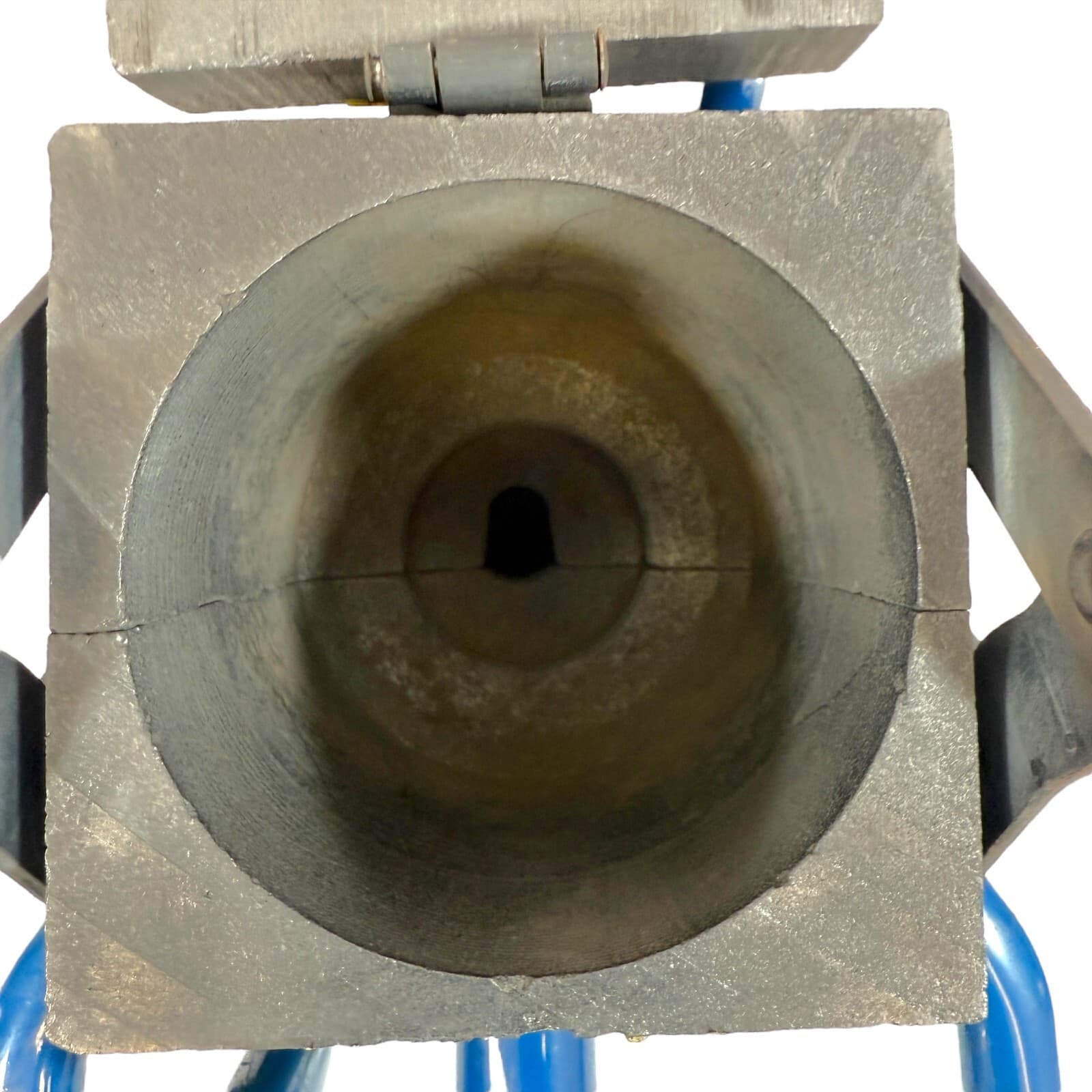 Erico Cadweld XBV3Q2Q Graphite Mold for Welding Cable to Cable with Handle Clamp 5