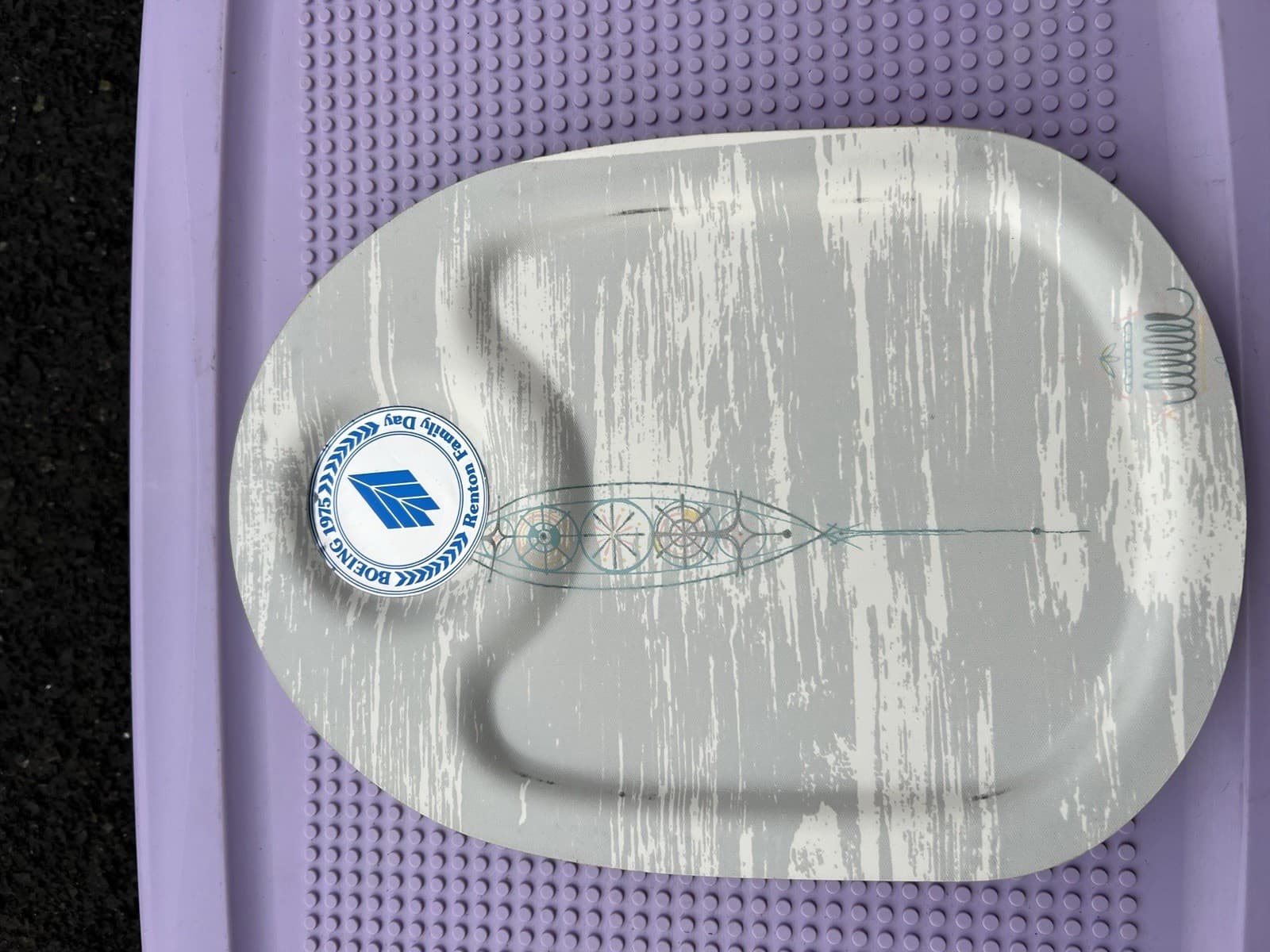 Vintage Boeing Family Day 1975 Metal Tray – Mid-Century Modern Design 2