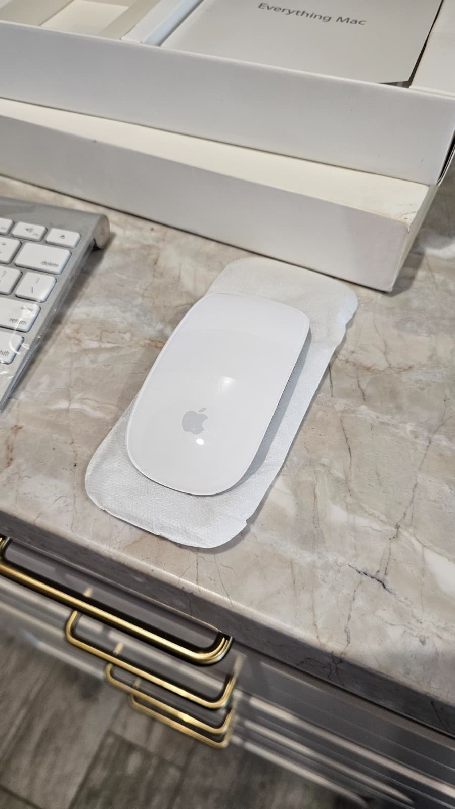 Apple A1314 & A1296 Wireless Keyboard and Mouse Combo - White 602-6953-A 3