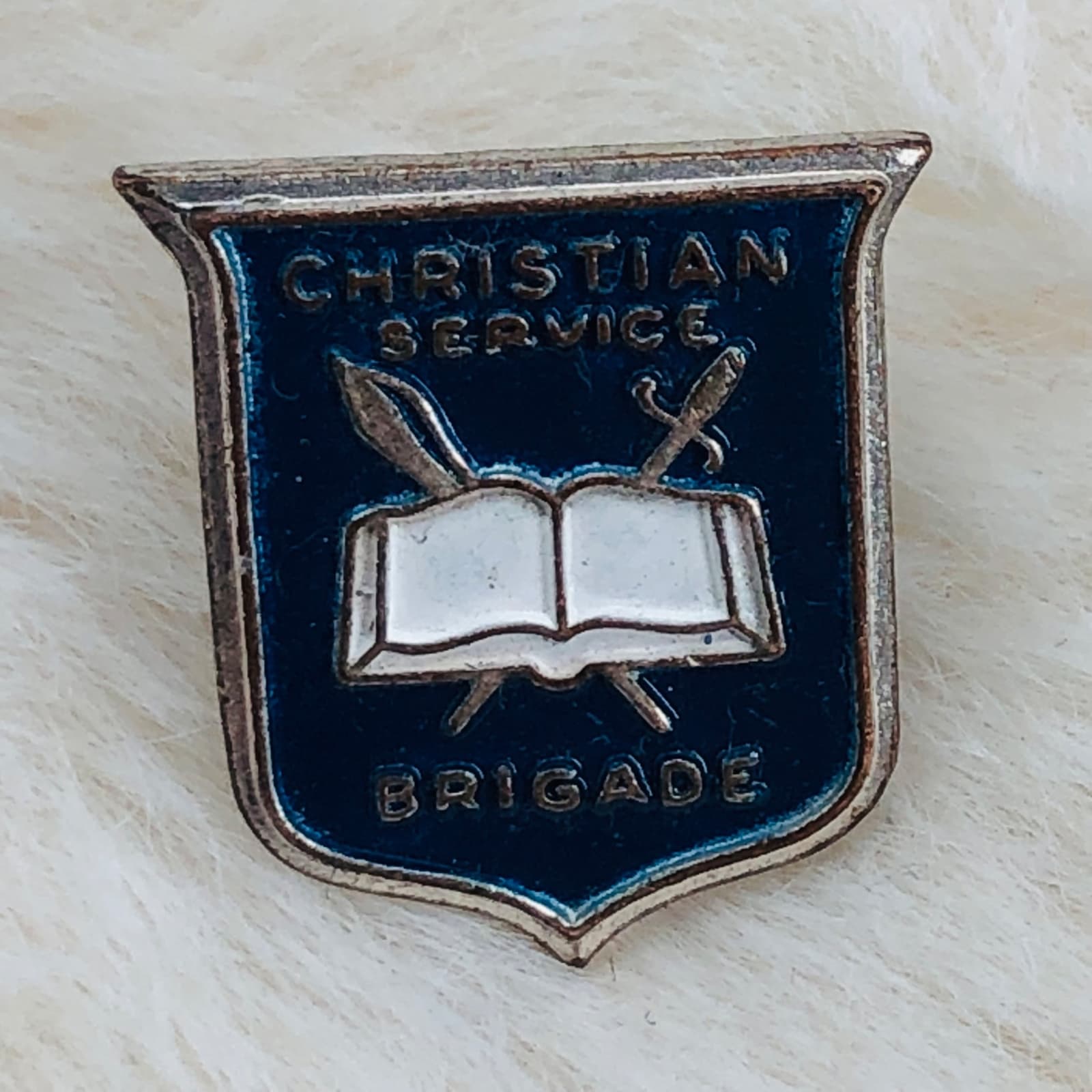 Vtg Christian Service Brigade Enamel Lapel Hat Pin