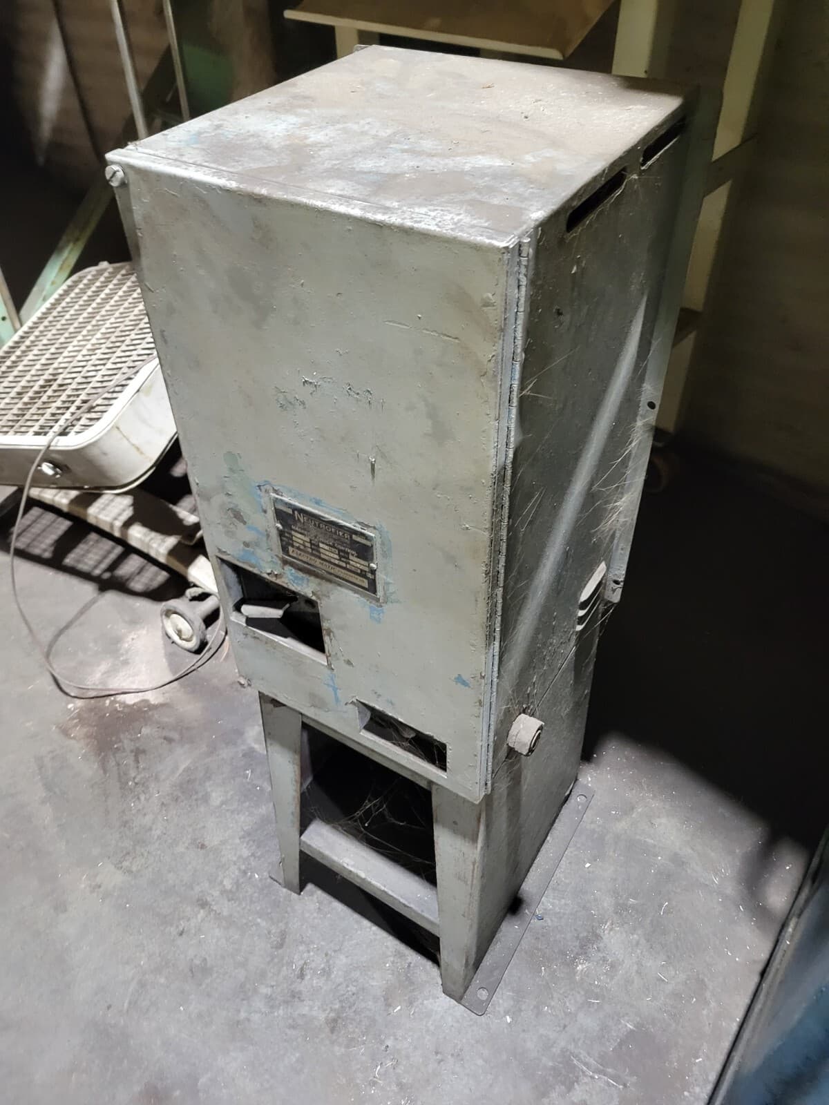 Electromatic Neutrofier Electromagnetic chuck control 2