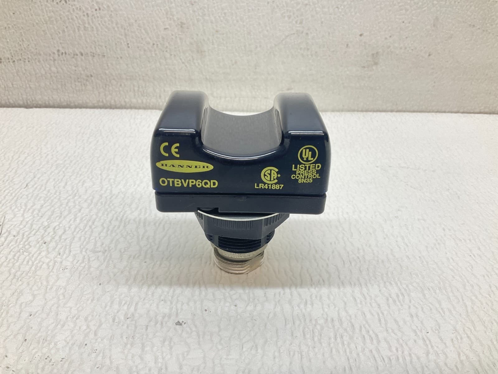 Banner OTBVP6QD Optical Palm Touch Button (TBI) 3