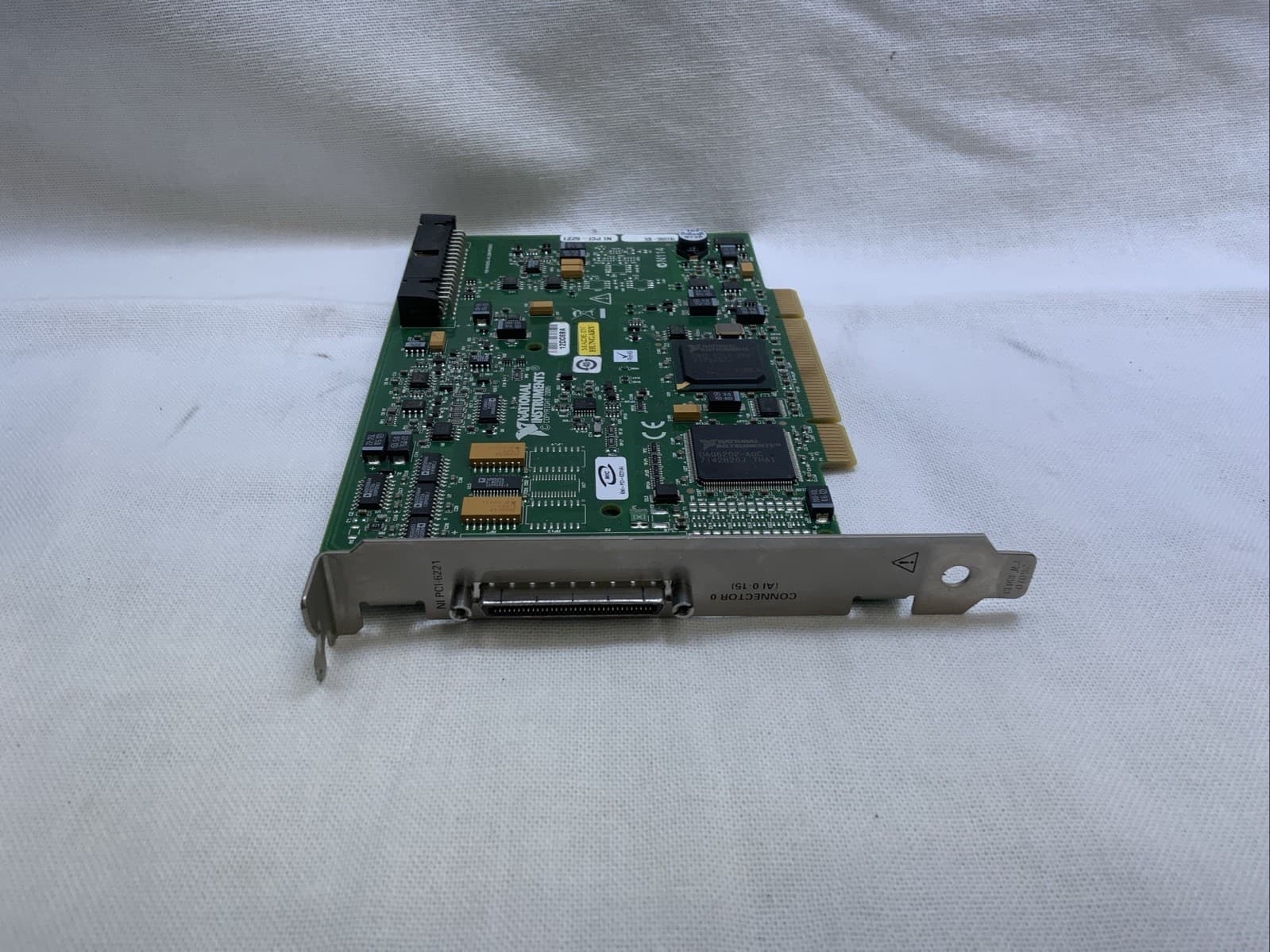 National Instruments PCI-6221 Multifunction Digital I/O Device 3