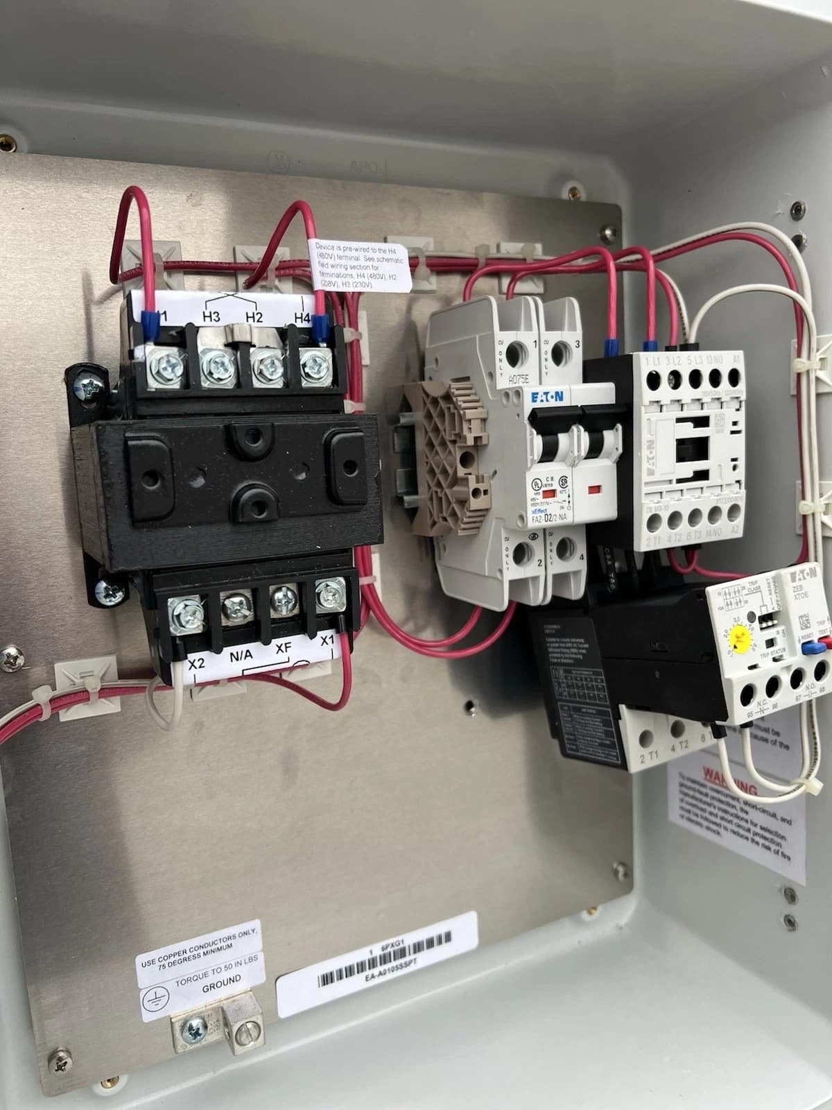 Vynckier Enclosure Motor Starter W/ Start/stop Switch,  3 HP at 230V, 5 HP@460v 4