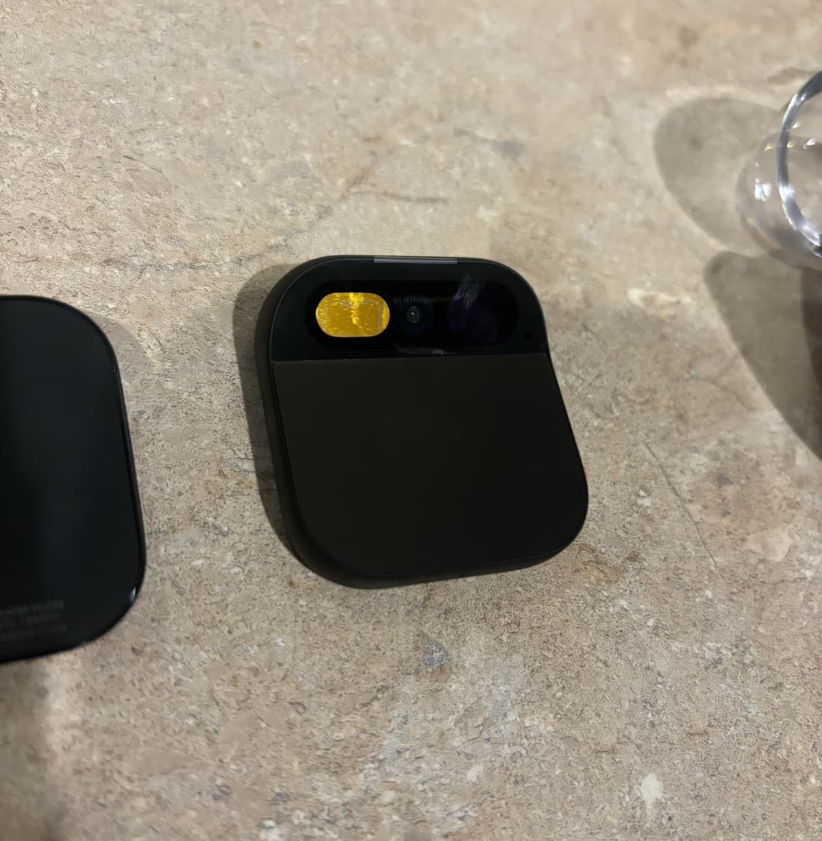 Humane AI Pin Wearable Lunar RARE TECH W/charger 2