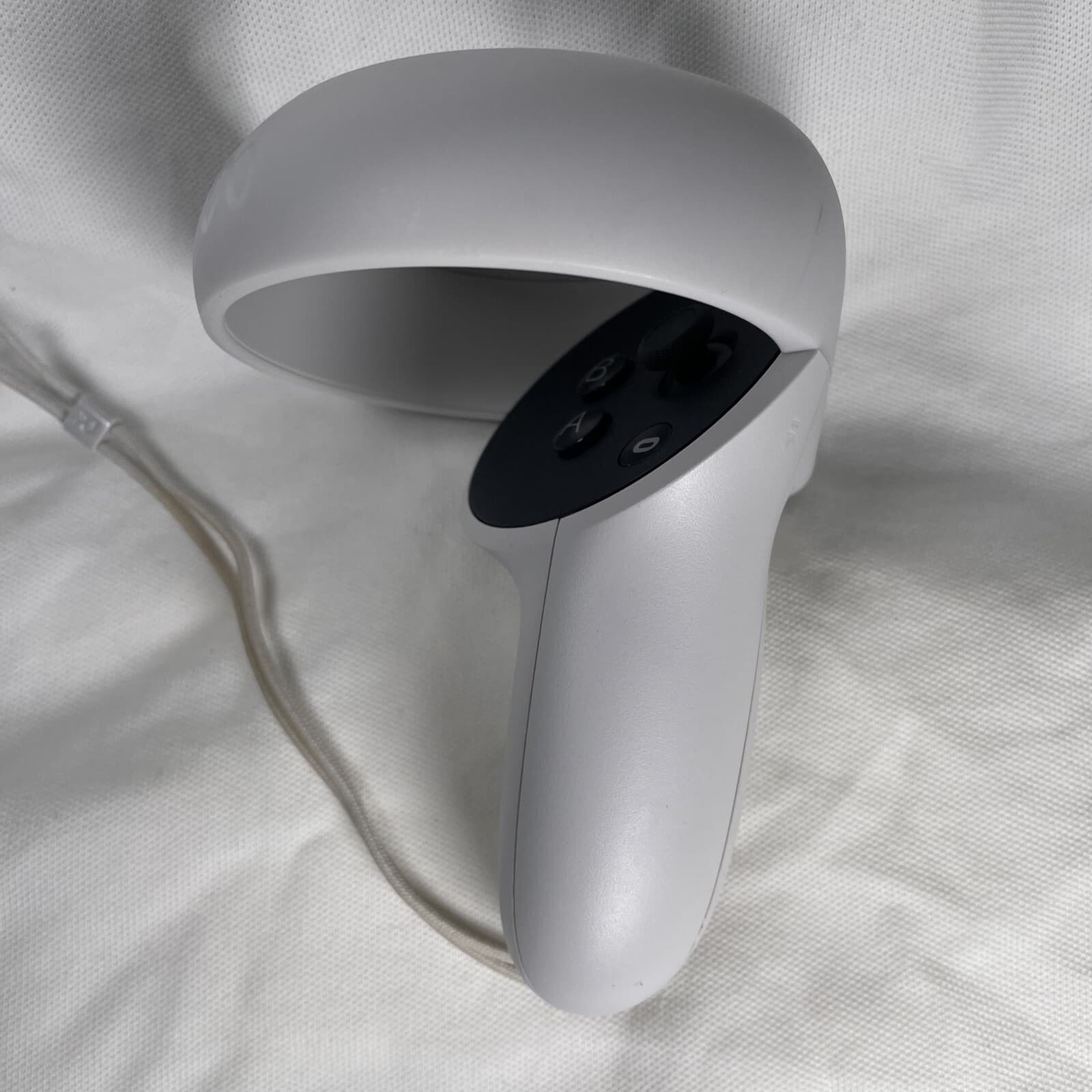 Genuine Oculus Meta Quest 2 Controller - (Right Only) 2