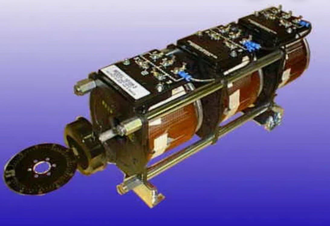 NEW Staco 1220B-3 Variac Variable Transformer; 480V, 60 Hz, 5A, 3 Phase Wye