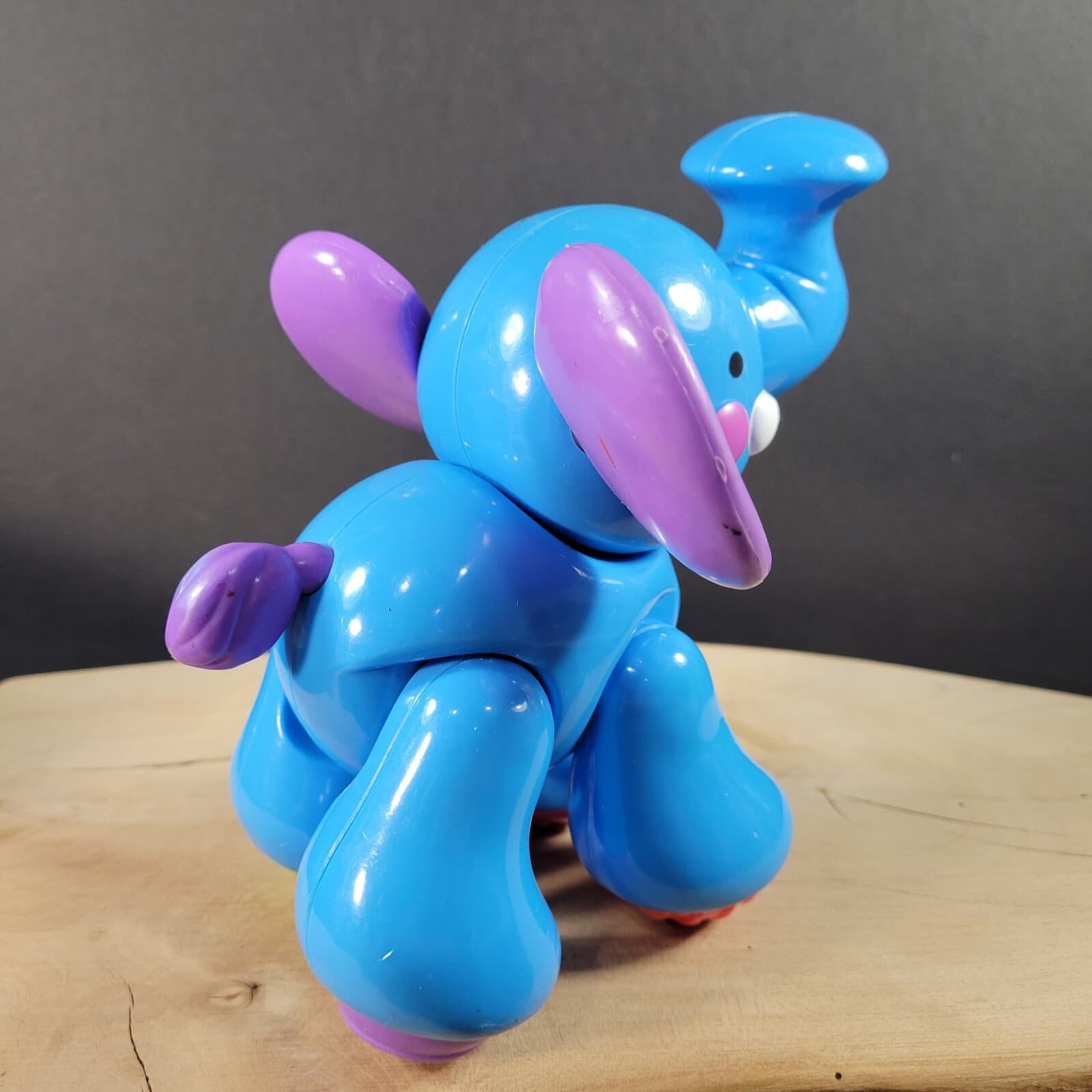 Fisher Price Blue Elephant Amazing Animals Sensory Jointed Click Clack Toy 2