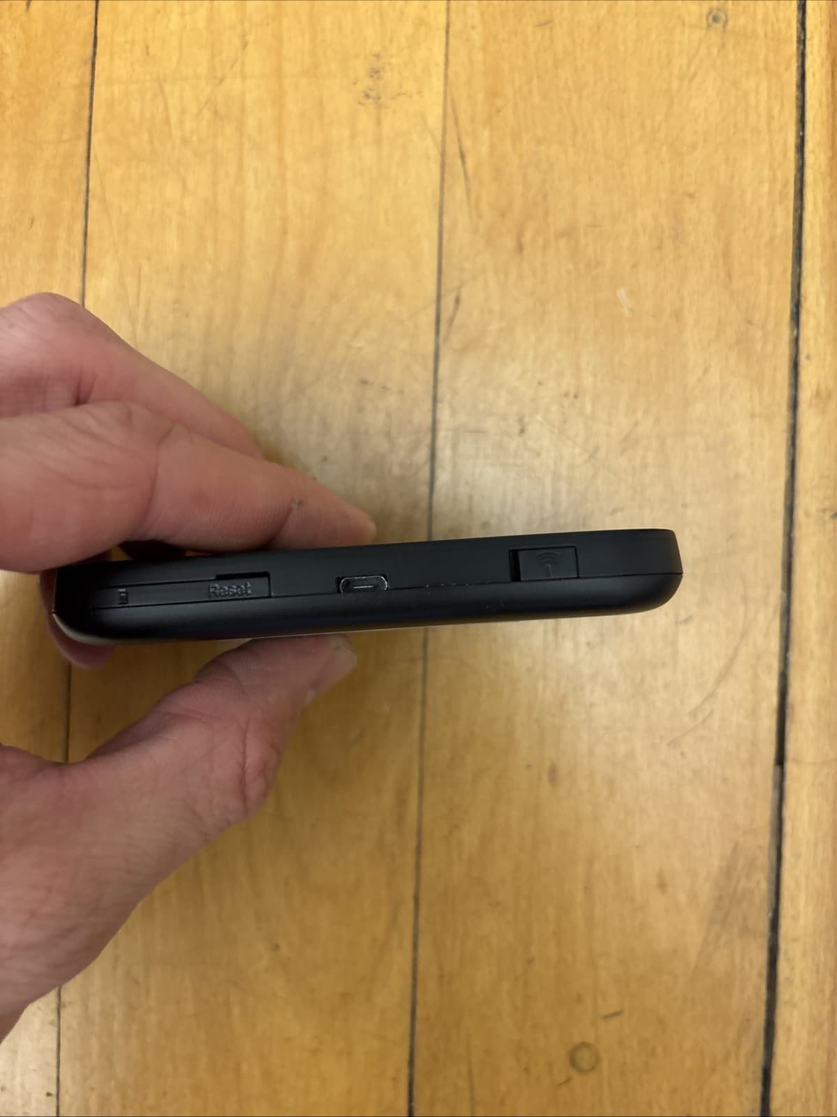 Webbing MF971V 300Mbps 4G LTE Cat6 Mobile WiFi Hotspot Router 5