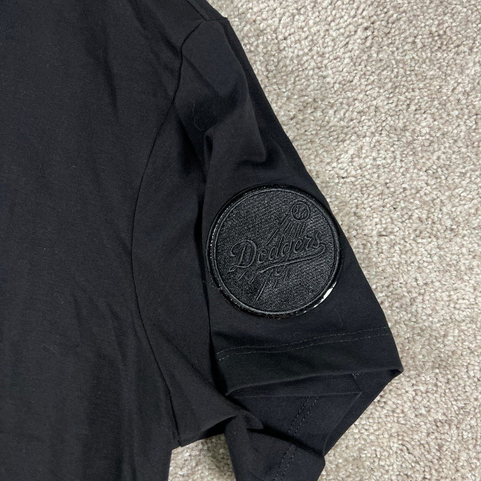 PRO STANDARD Los Angeles Dodgers Black LA Cropped T Shirt Women's Size Medium 3