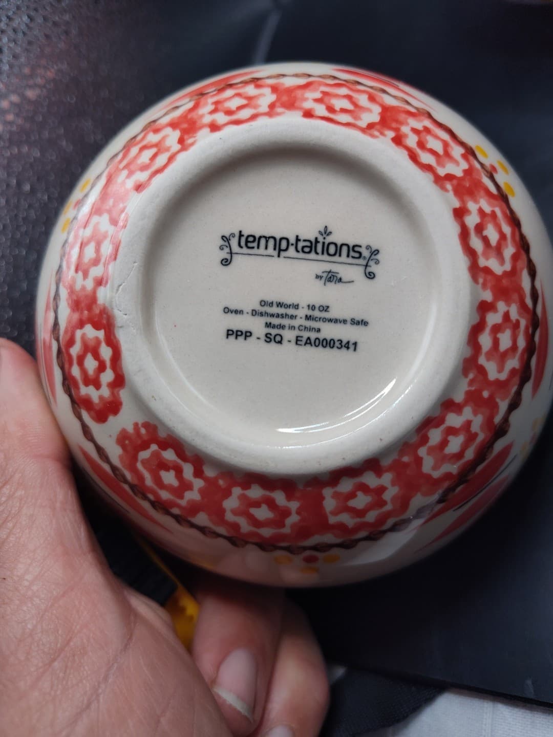 Temptations By Tara "OLD WORLD RED" ~ Set of 3 ~ Nesting Bowls Read 4