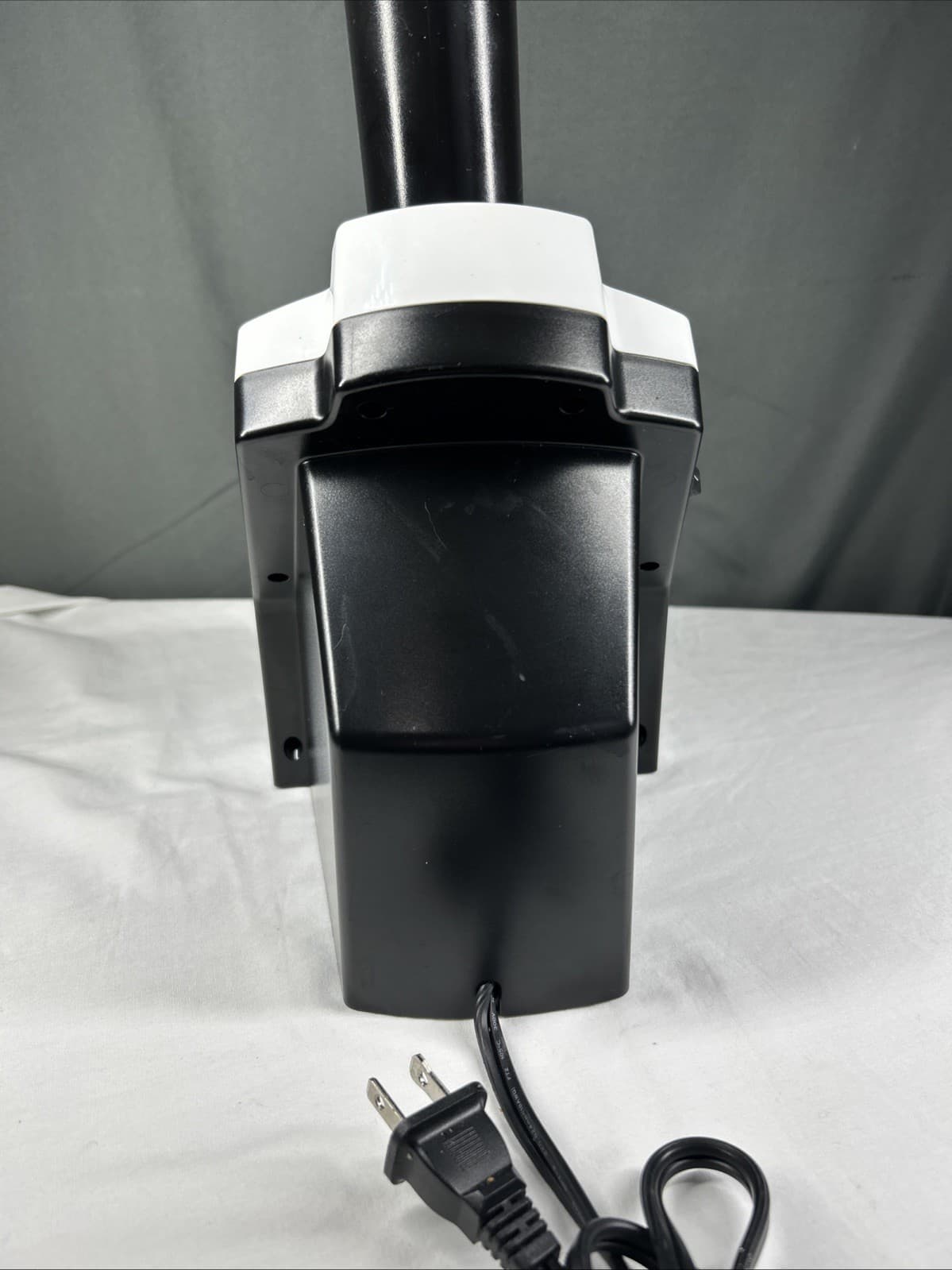 Yonanas Classic Vegan Non-Dairy Frozen Fruit Soft-Serve Dessert Maker, 200 Watts 4