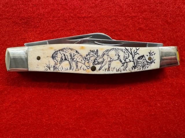 UNCOMMON CASE XX 6375 CV LARGE STOCKMAN, SCRIMSHAWED SCALE (428) 2