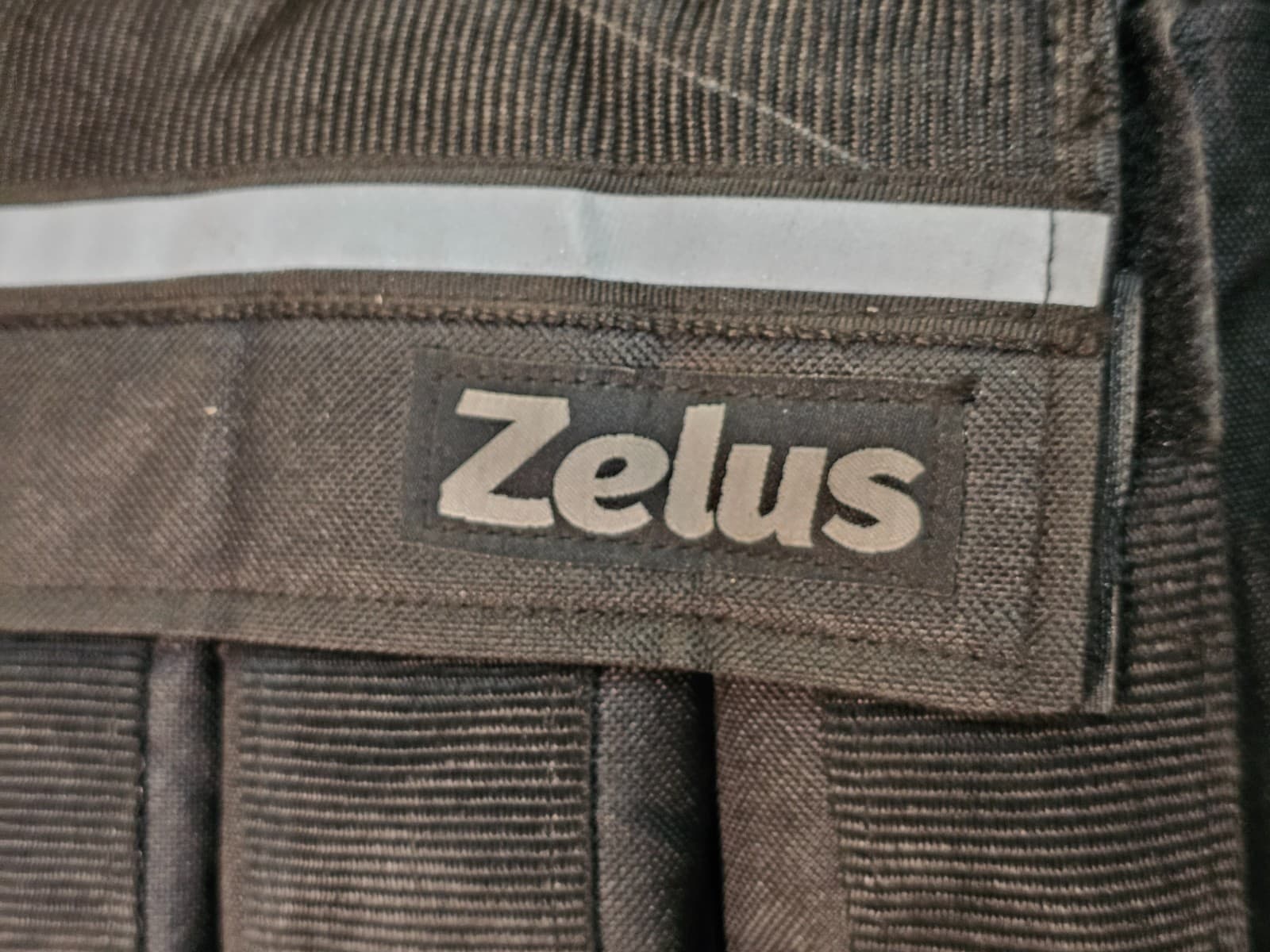 ZELUS 62LB Weighted Vest Adjustable Weight Vest for Men Women Running Workout 3