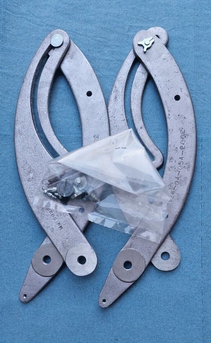 Delta 16" Retractable Leaf Guard Set 33-450 6