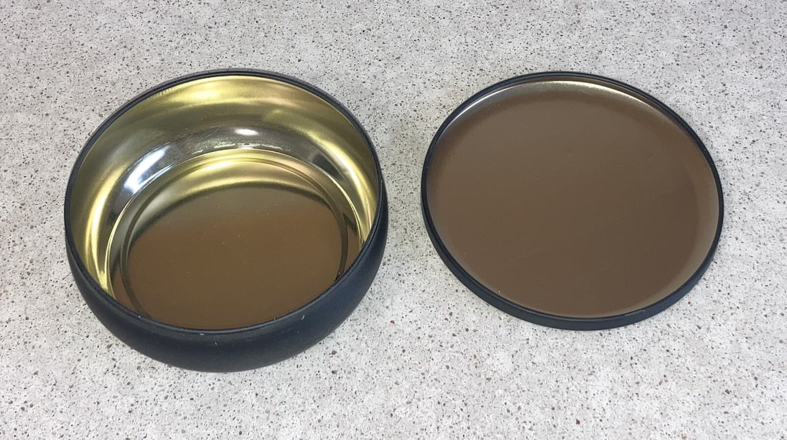 Vintage 1988 Round Coke Drink Coca-Cola Girl Boy Soda Fountain Tin 3