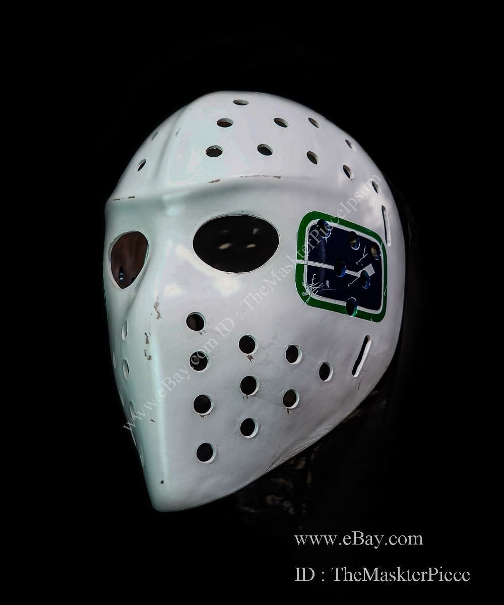Ice Hockey Mask Goalie Helmet Wearable Home Decor Gary Smith G125 4